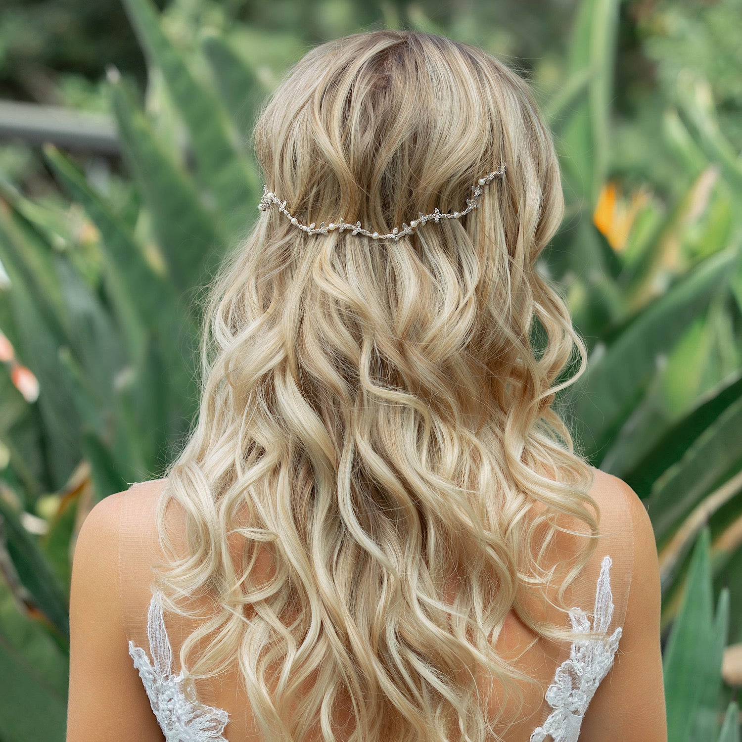 Boho Pearl Gold Leaf Dainty Bridal Headpiece