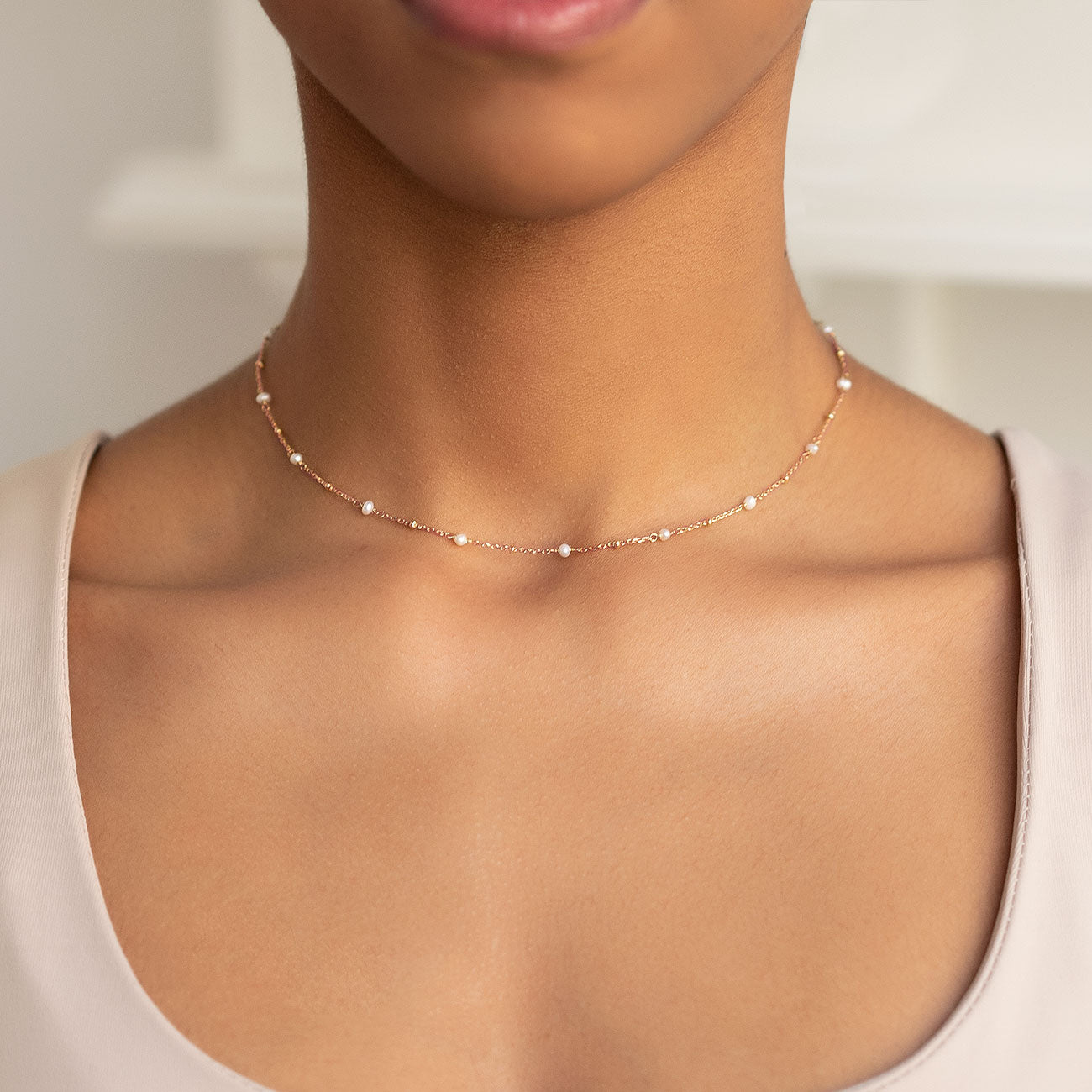 Amazon.com: Women's Pearl Strand Necklaces - Women's Pearl Strand Necklaces  / Women's Neckla...: Clothing, Shoes & Jewelry